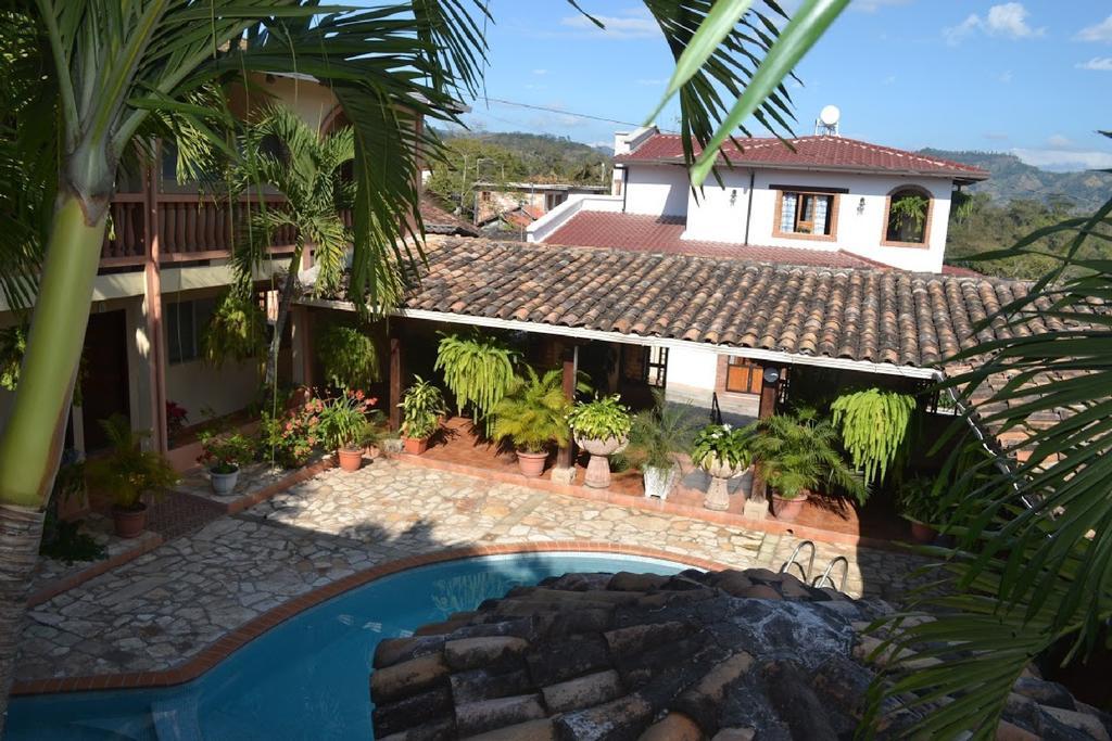 Hotel Buena Vista Copán Kültér fotó