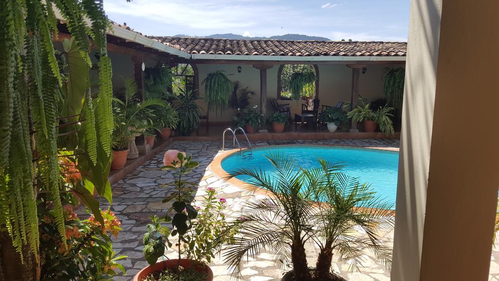 Hotel Buena Vista Copán Kültér fotó