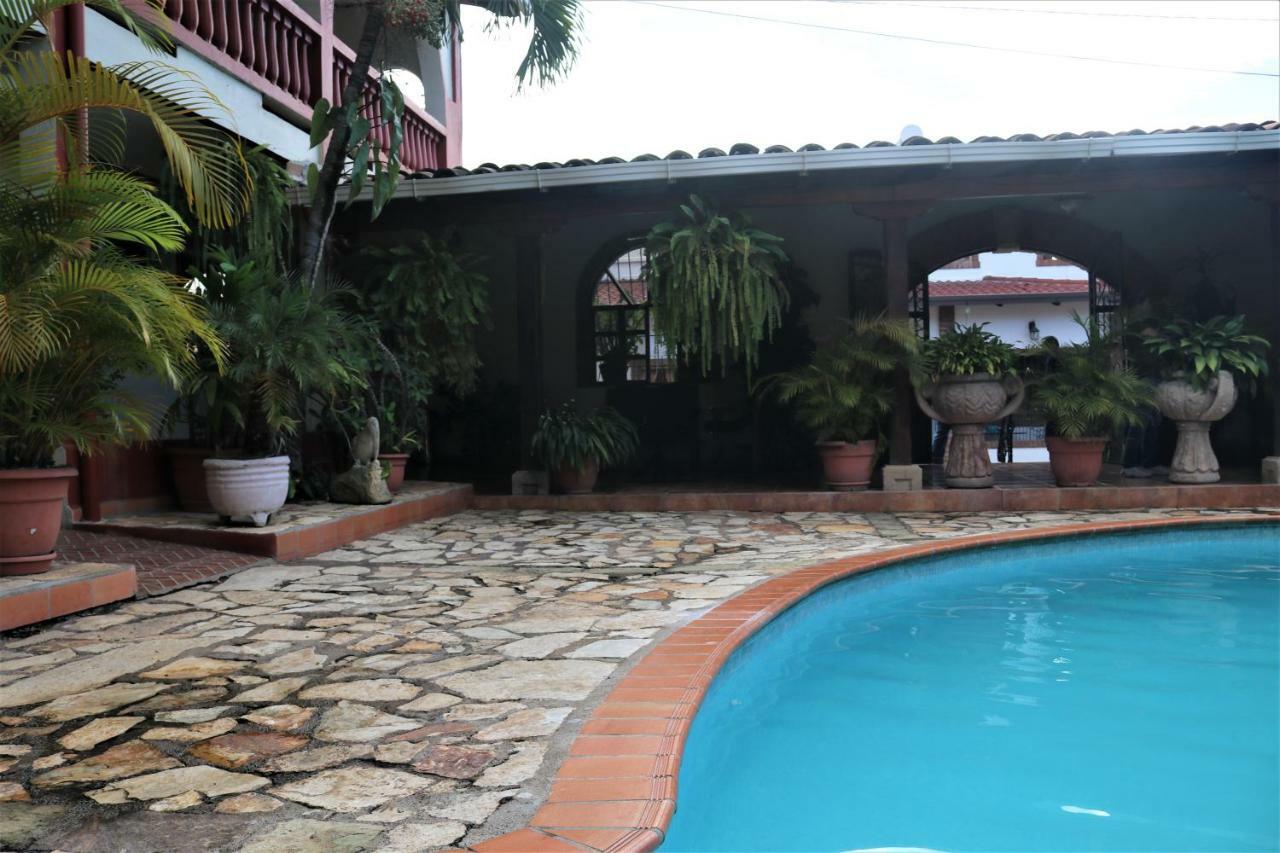 Hotel Buena Vista Copán Kültér fotó